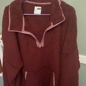The Cozy 1/4 zip pullover. 2x SO brand  aged wine Jacket